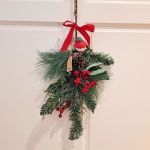 Door Decoration Large Christmas Robin Mixed Pine & Berry 60cm - Artificial - Sage Decor