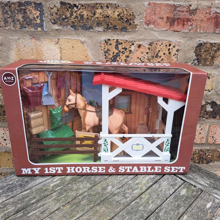 Play horse and stable online